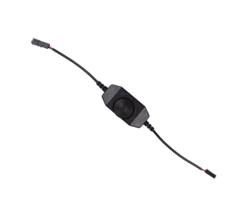 LVS-01 Foot Switch มีสายไฟ 2 เส้น แต่ละสายวัดได้ 0.15 เมตร