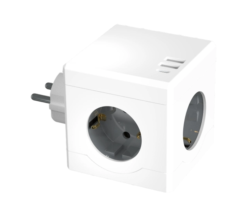 ปลั๊กไฟ Cube ปลั๊กอิน E15-C พร้อมเต้ารับสไตล์ยุโรป 3 ช่อง, พอร์ต USB-A 2 พอร์ต และพอร์ต USB-C 1 พอร์ต